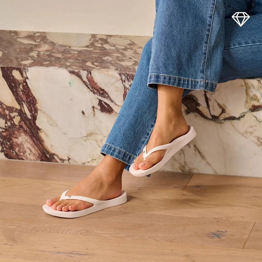 Arch Support Flip Flops – Classic – Crystal White
