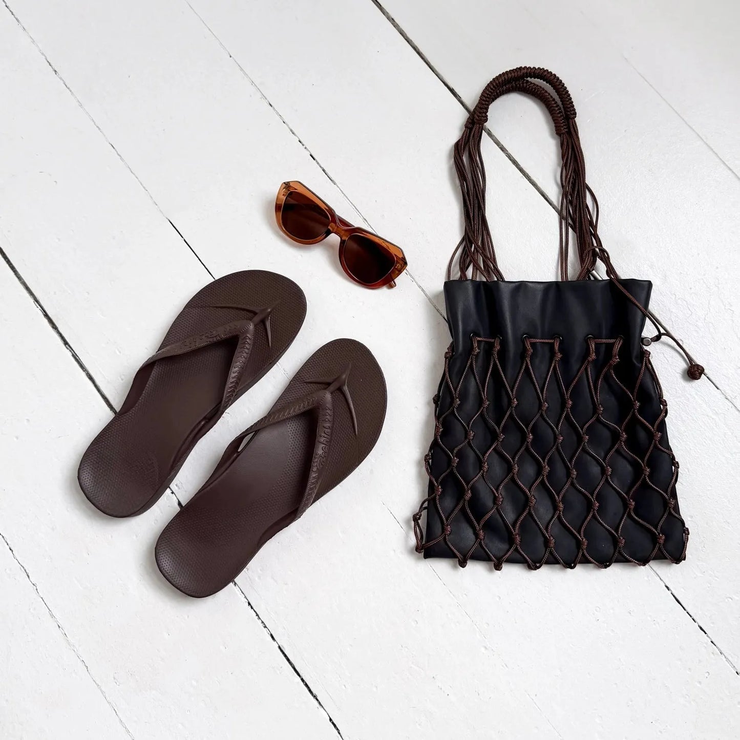 Arch Support Flip Flops – Classic – Brown